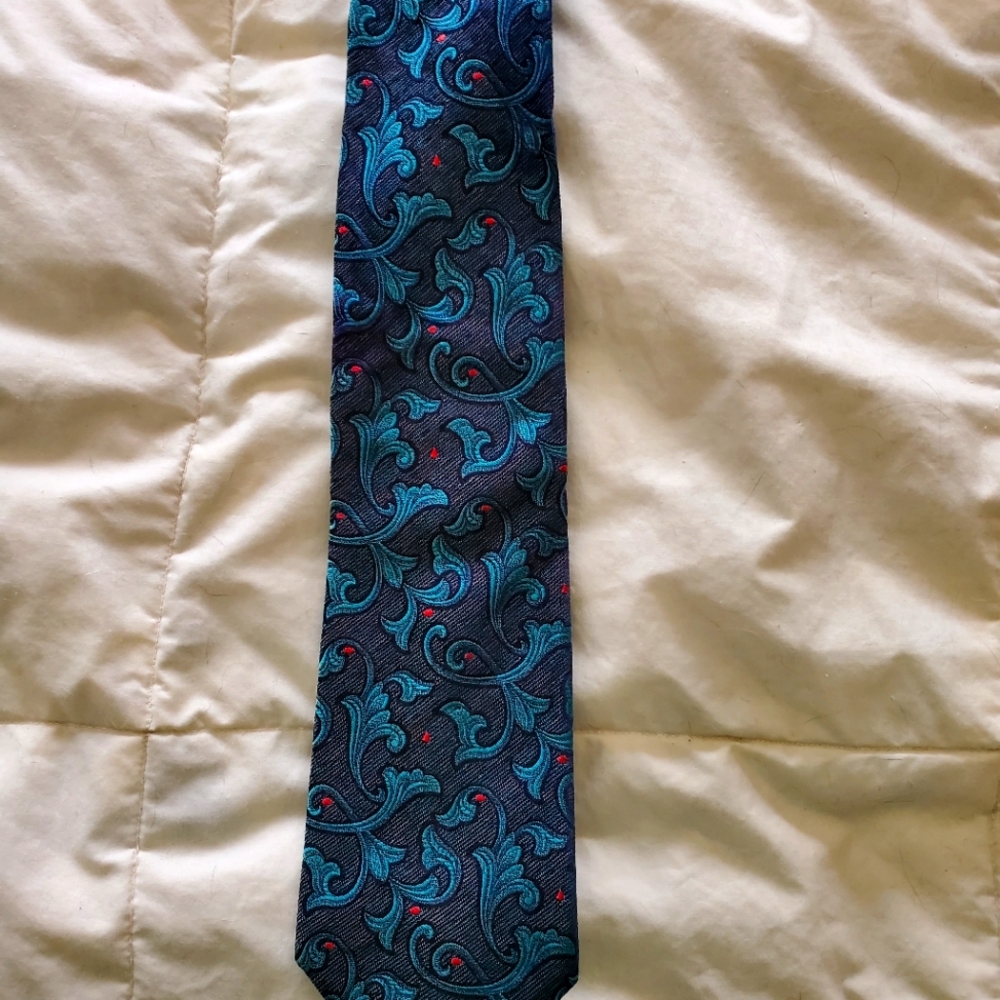 Men's tie